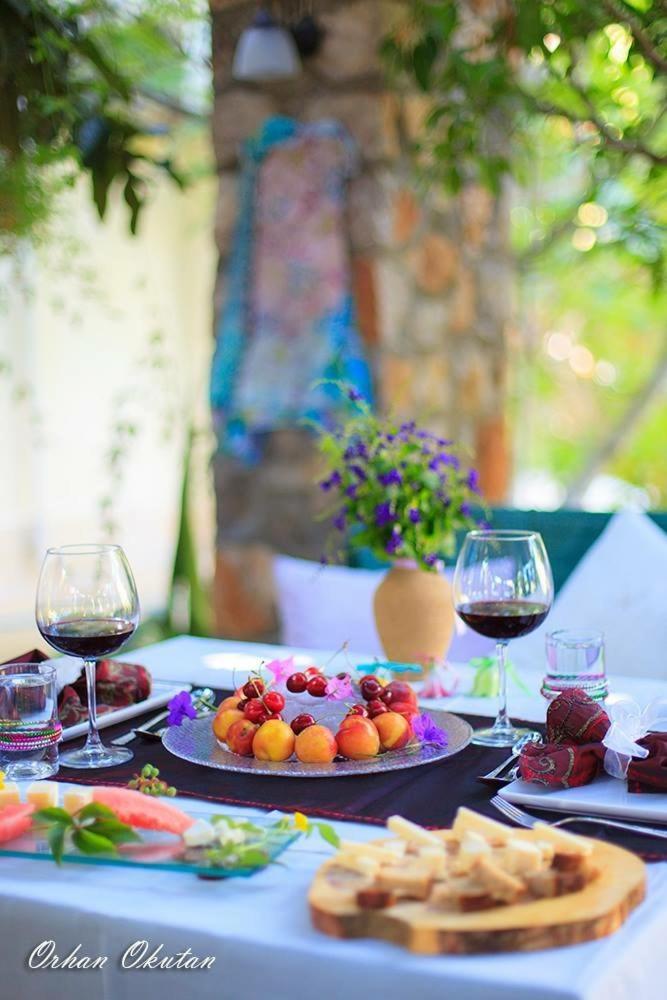 Misafir Evi Hotel Kayakoy ภายนอก รูปภาพ