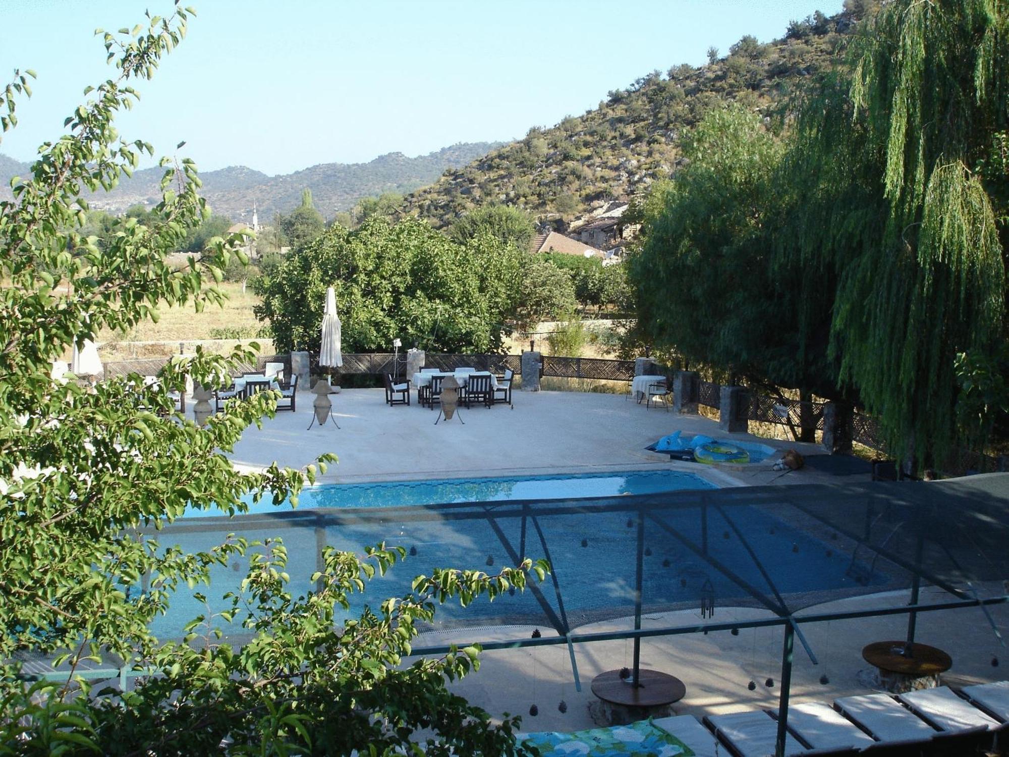 Misafir Evi Hotel Kayakoy ภายนอก รูปภาพ